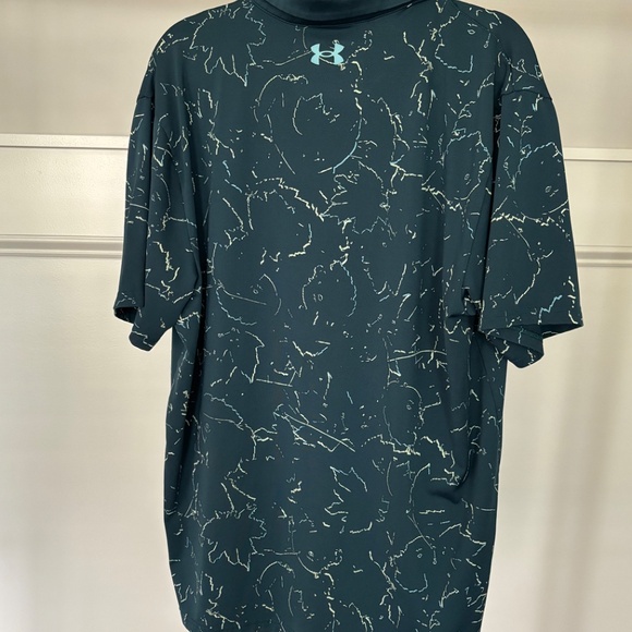 Under Armour Men's Polo Shirt - Dark Green with Light Green Accents - Picture 2 of 8